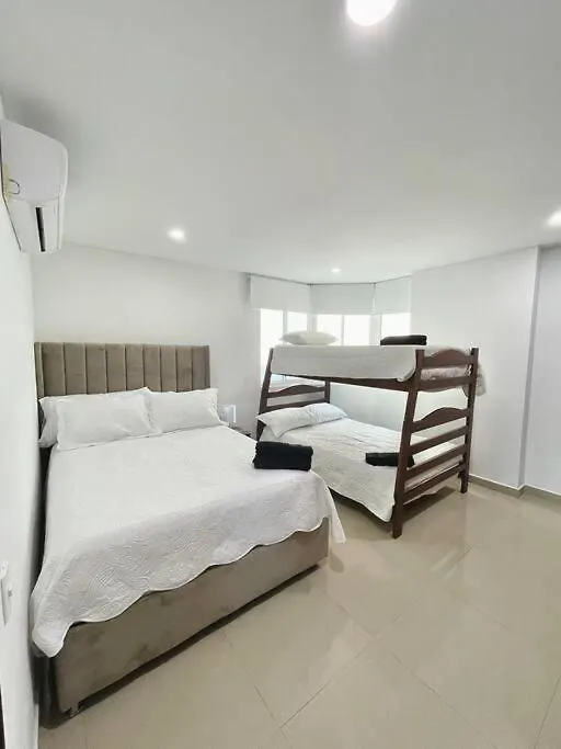 Apartamento Con Vista En El Laguito Frente A La Playa Daire Cartagena Kolombiya
